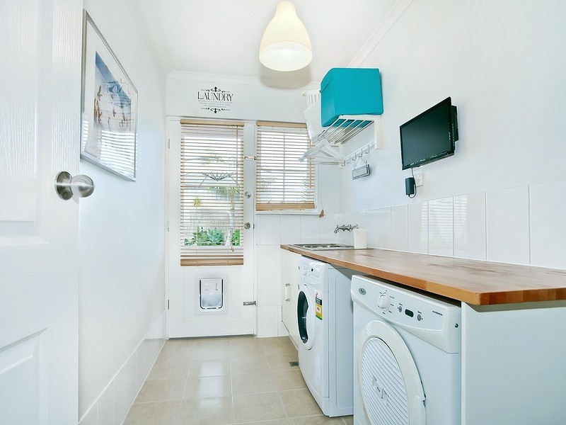 25 Caprice Street, Hallett Cove SA 5158