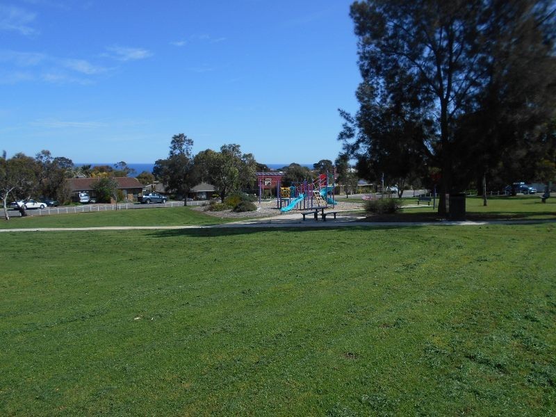 25 Caprice Street, Hallett Cove SA 5158