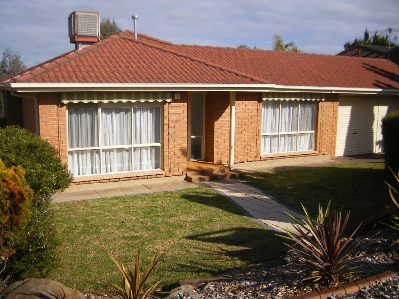 22 Doulton Drive, Trott Park SA 5158