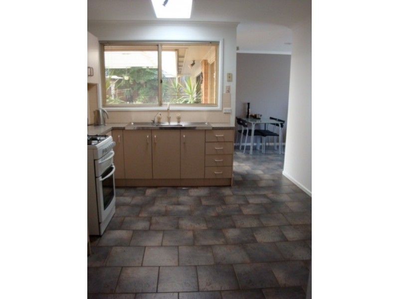 22 Doulton Drive, Trott Park SA 5158