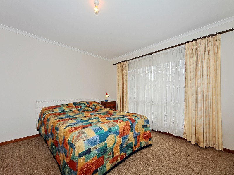 11 Tigress Drive, Hallett Cove SA 5158