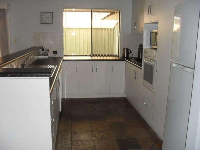 37 Brooklyn Drive, Hallett Cove SA 5158