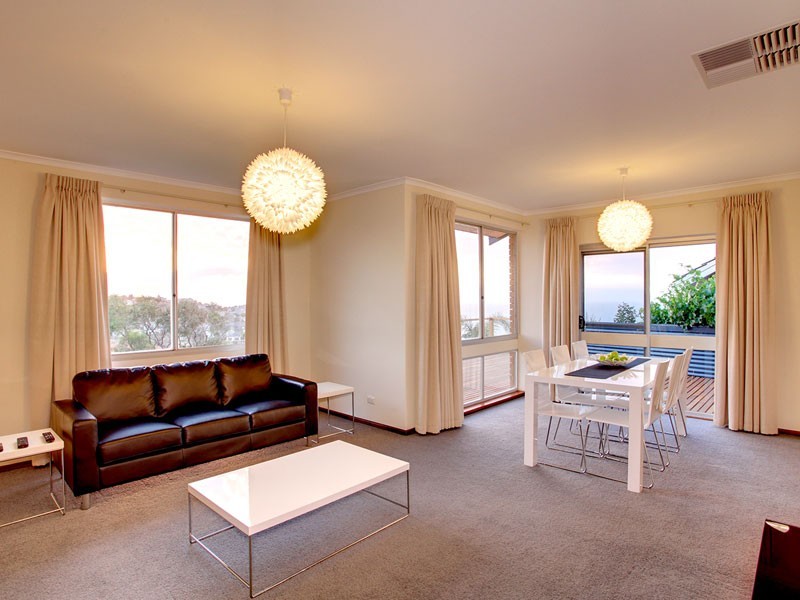 19 Columbia Crescent, Hallett Cove SA 5158