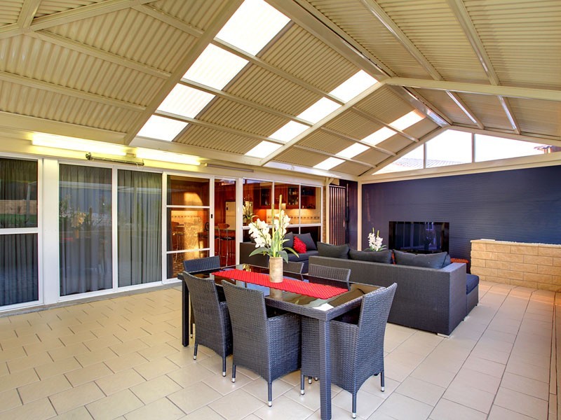 19 Columbia Crescent, Hallett Cove SA 5158