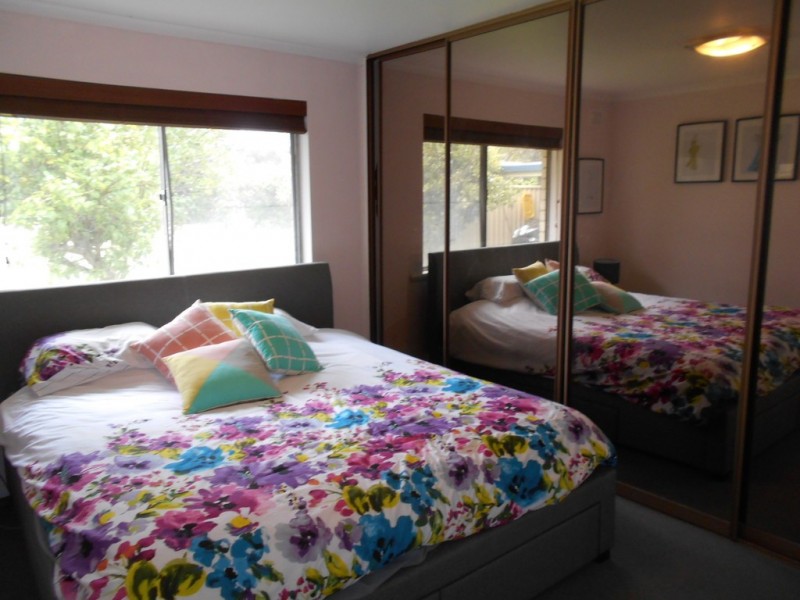 211 The Cove Road, Hallett Cove SA 5158