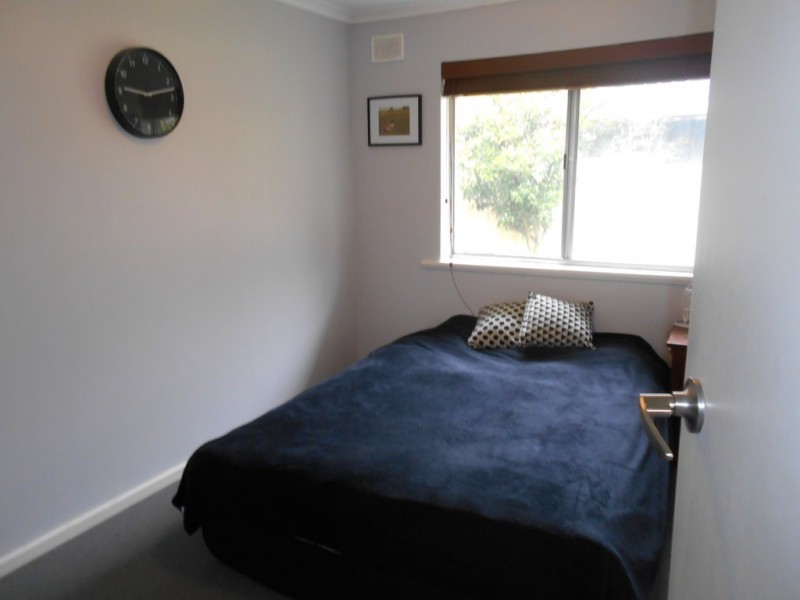 211 The Cove Road, Hallett Cove SA 5158