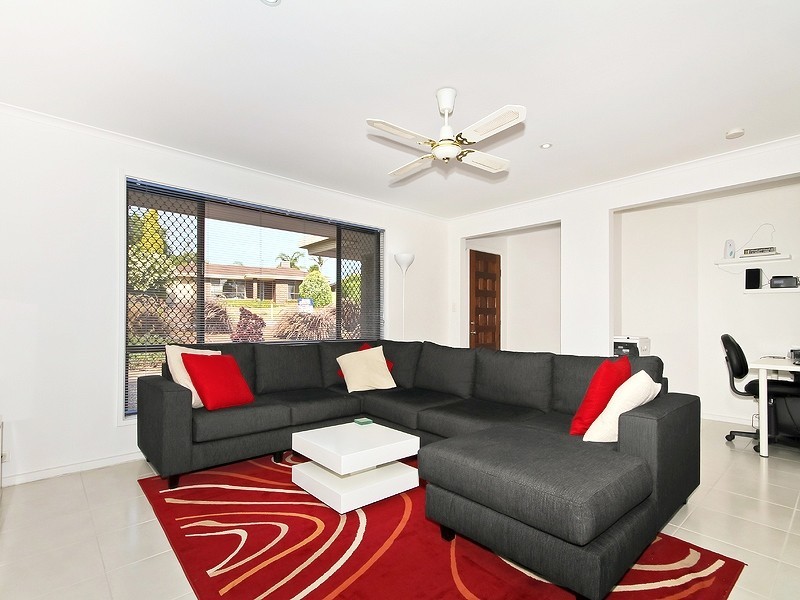 7 Coringle Crescent, Hallett Cove SA 5158