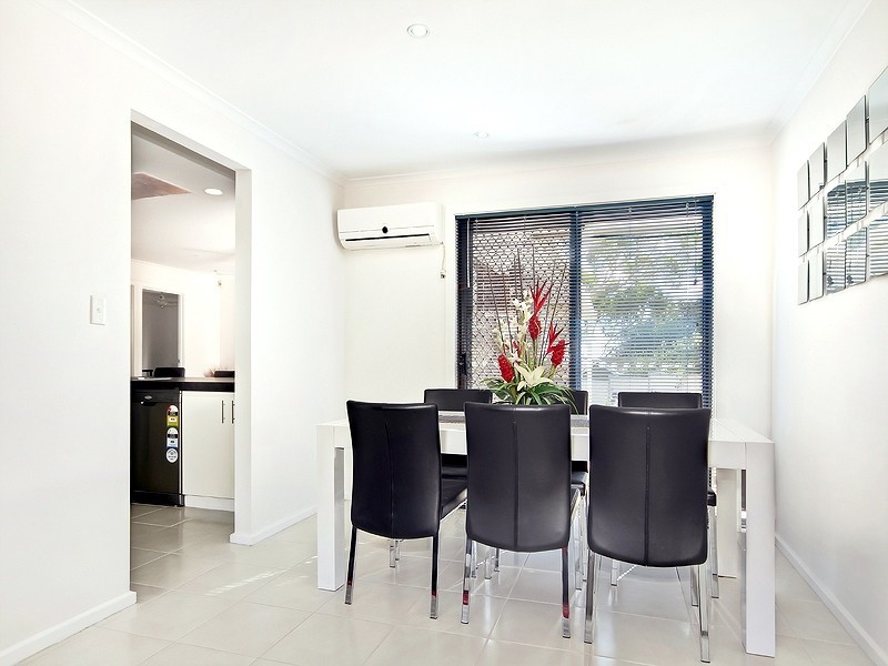 7 Coringle Crescent, Hallett Cove SA 5158