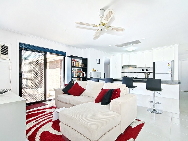 7 Coringle Crescent, Hallett Cove SA 5158