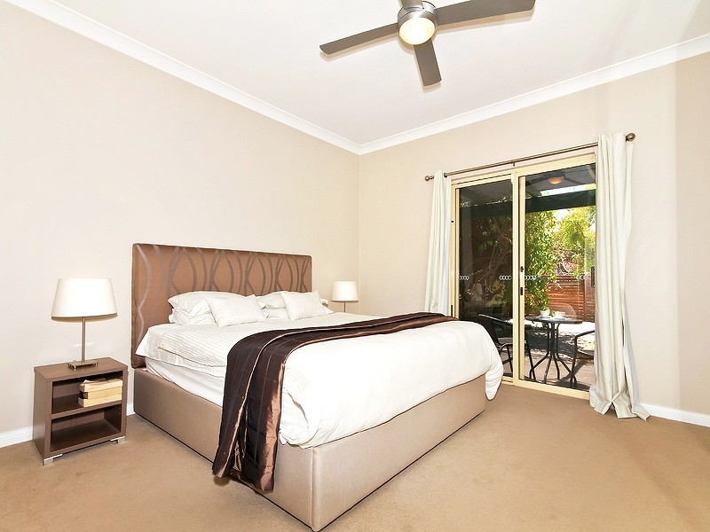 28 Arachne Drive, Hallett Cove SA 5158