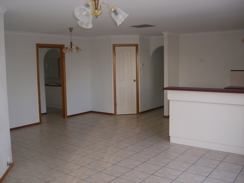 11 Cornwall Street, Sheidow Park SA 5158