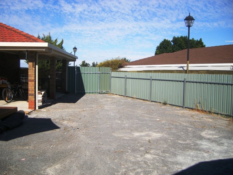 35 Baltimore Avenue, Morphett Vale SA 5162