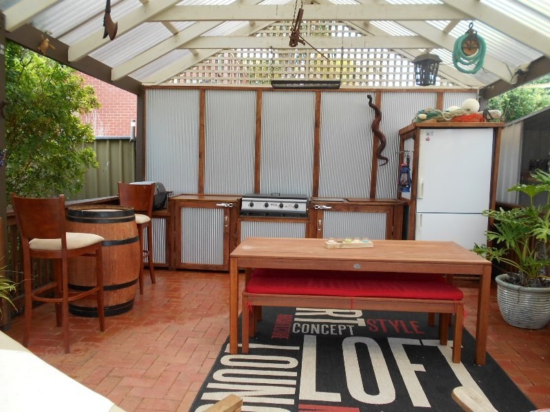9 Karoola Court, Hallett Cove SA 5158