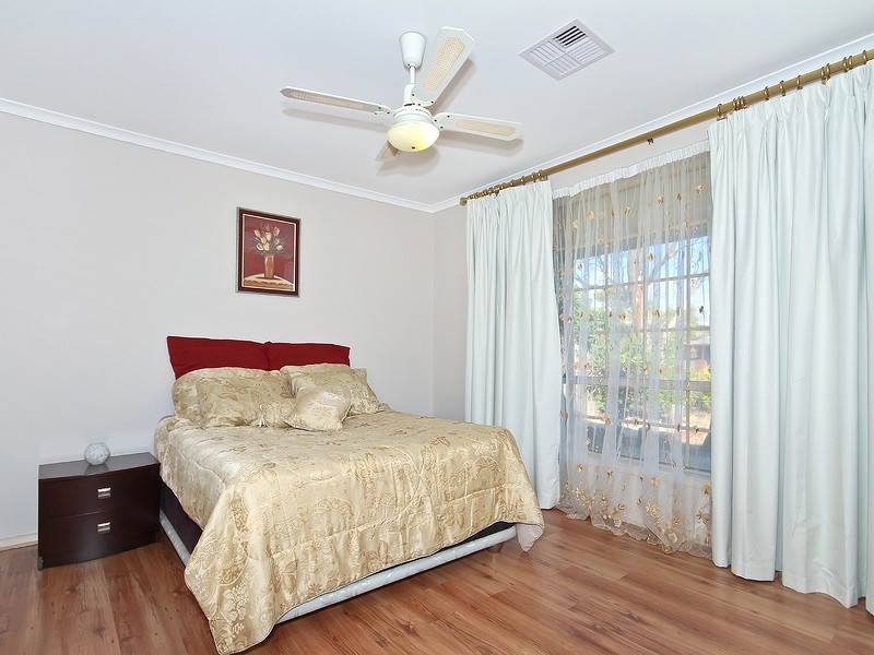 7 Arachne Drive, Hallett Cove SA 5158