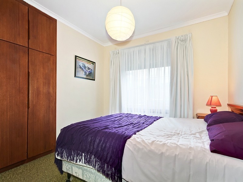 47 Dutchman Drive, Hallett Cove SA 5158