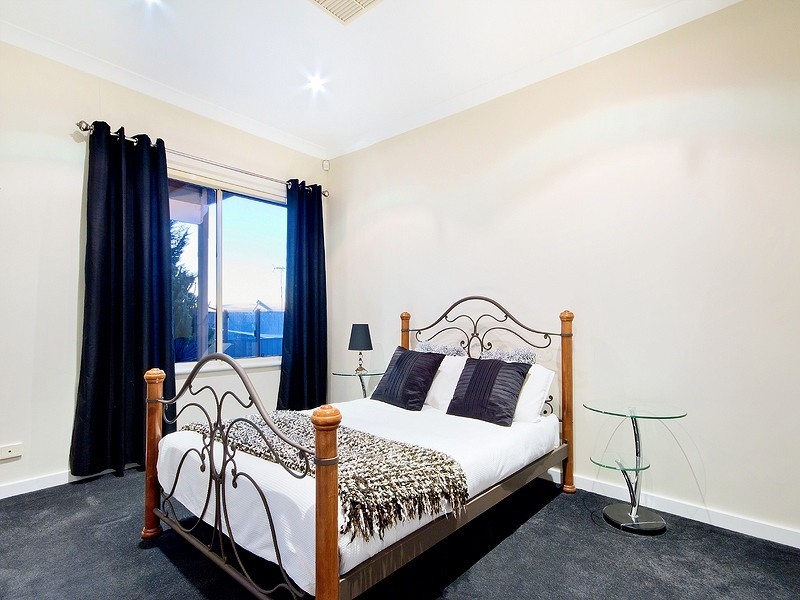 3 Arafura Court, Hallett Cove SA 5158