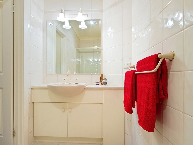 3 Arafura Court, Hallett Cove SA 5158