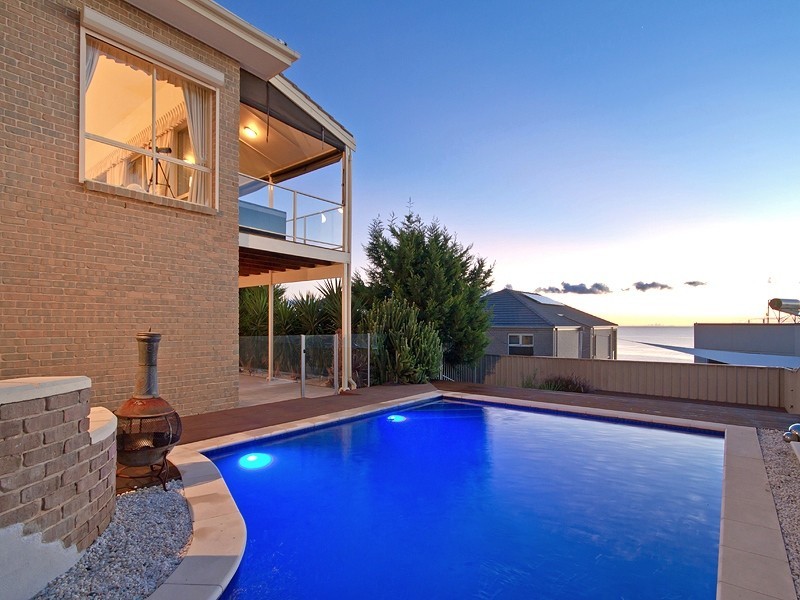 3 Arafura Court, Hallett Cove SA 5158