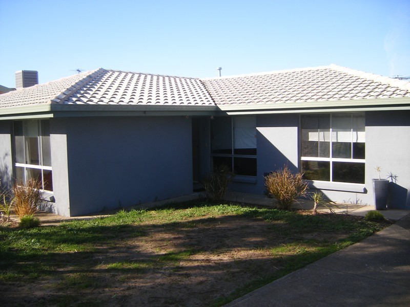 22 Lerunna Avenue, Hallett Cove SA 5158