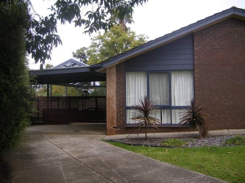 3 Kahan Court, Trott Park SA 5158