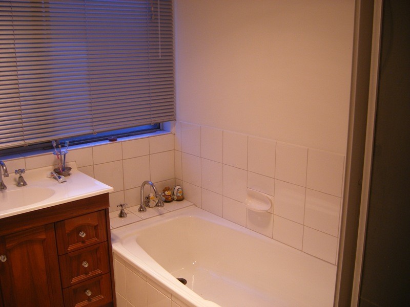 3 Kahan Court, Trott Park SA 5158