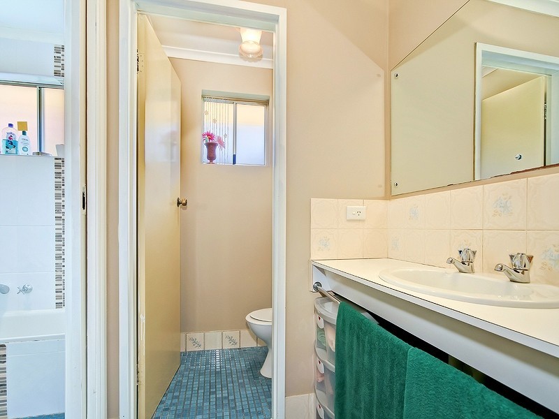 22 Lerunna Avenue, Hallett Cove SA 5158