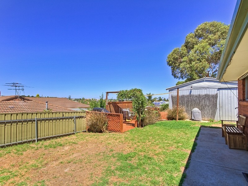 22 Lerunna Avenue, Hallett Cove SA 5158