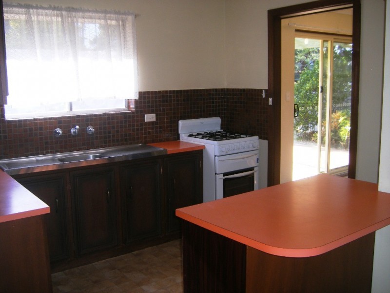 6 Signet Street, Hallett Cove SA 5158