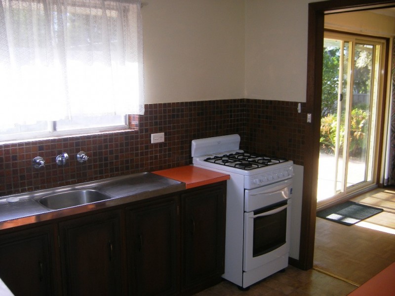 6 Signet Street, Hallett Cove SA 5158