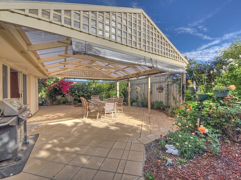 18 Caroline Close, Sheidow Park SA 5158
