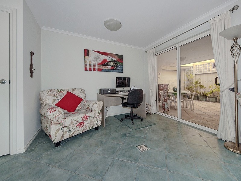 18 Caroline Close, Sheidow Park SA 5158