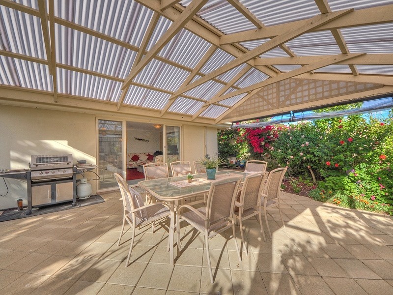 18 Caroline Close, Sheidow Park SA 5158