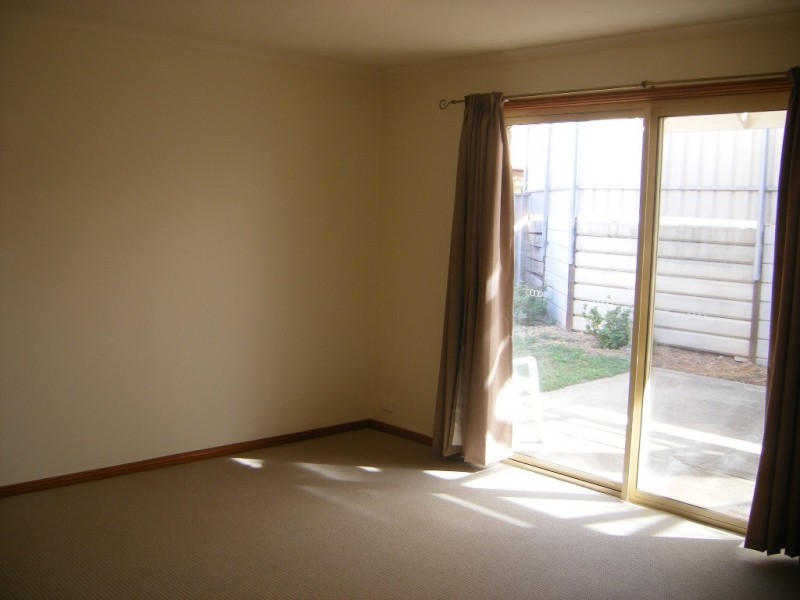 83 Lemon Road, Trott Park SA 5158