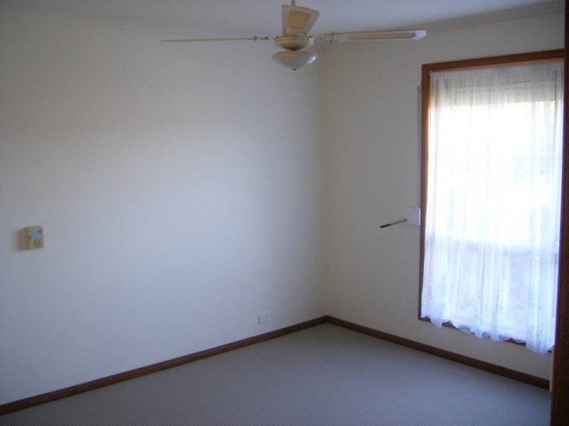 83 Lemon Road, Trott Park SA 5158