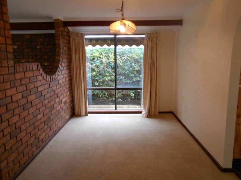 14 Zwerner Drive, Hallett Cove SA 5158