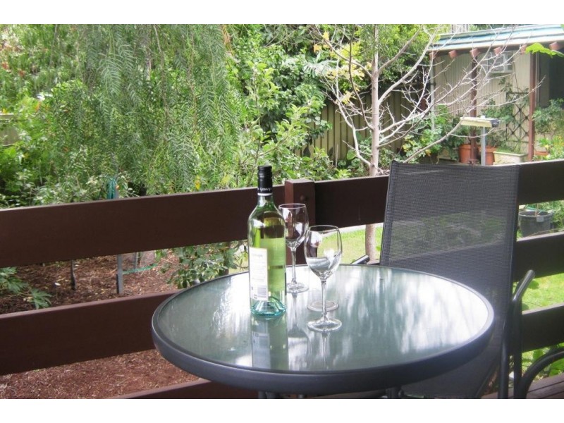 22 Manoora Drive, Hallett Cove SA 5158