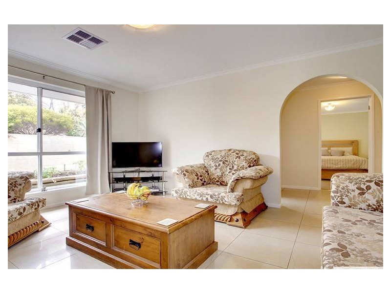 9 Marina Court, Hallett Cove SA 5158