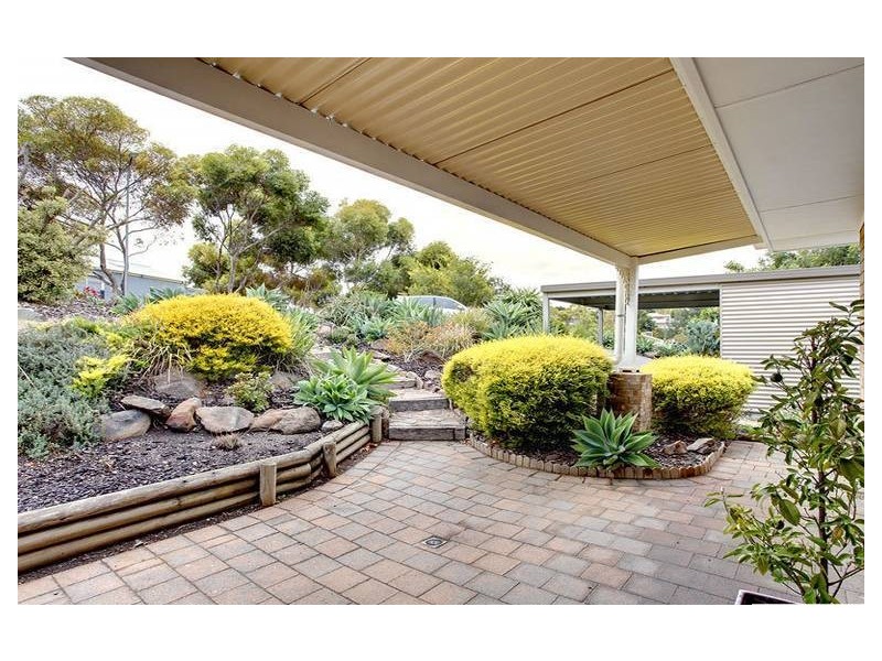 9 Marina Court, Hallett Cove SA 5158