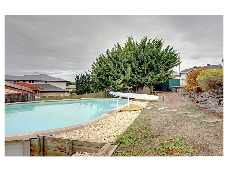 9 Marina Court, Hallett Cove SA 5158