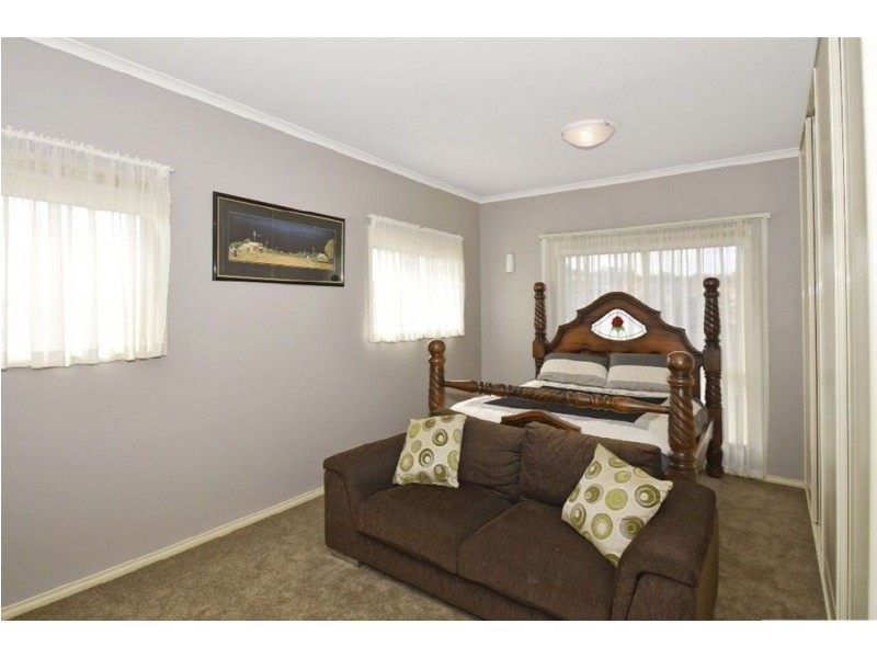 12 Ibis Crescent, Hallett Cove SA 5158