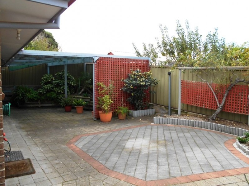 32 Oakvale Way, Hallett Cove SA 5158