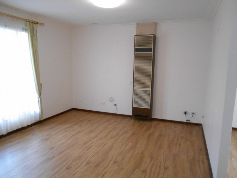 1 / 4 South Avenue, Hallett Cove SA 5158