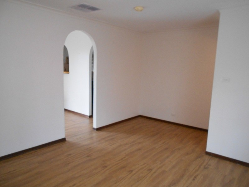 1 / 4 South Avenue, Hallett Cove SA 5158