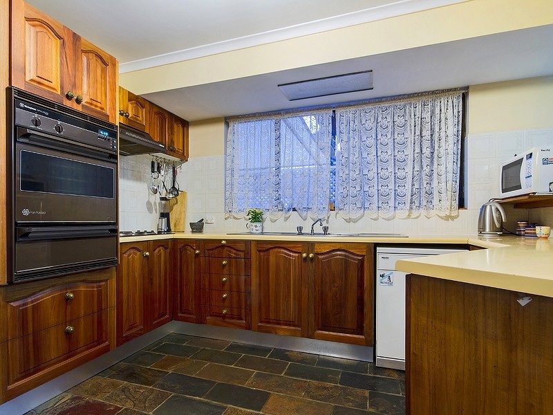 26 The Esplanade, Hallett Cove SA 5158