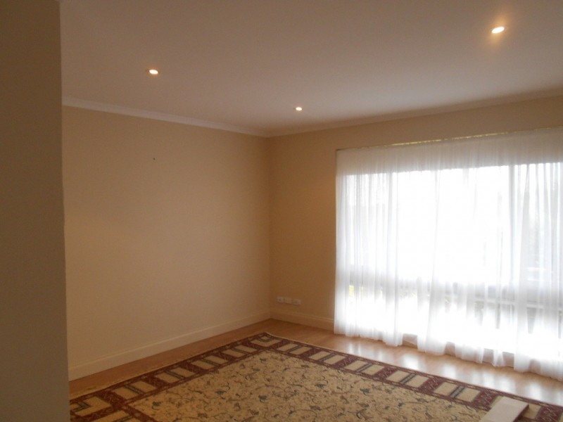 54 Perry Barr Road, Hallett Cove SA 5158