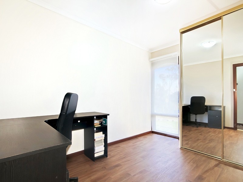 6 Signet Street, Hallett Cove SA 5158