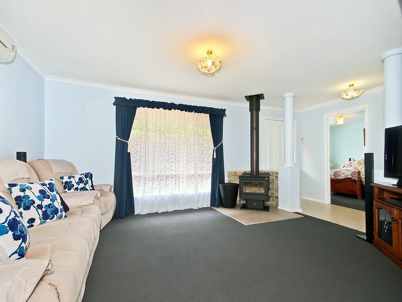 15 Seaview Avenue, Hallett Cove SA 5158