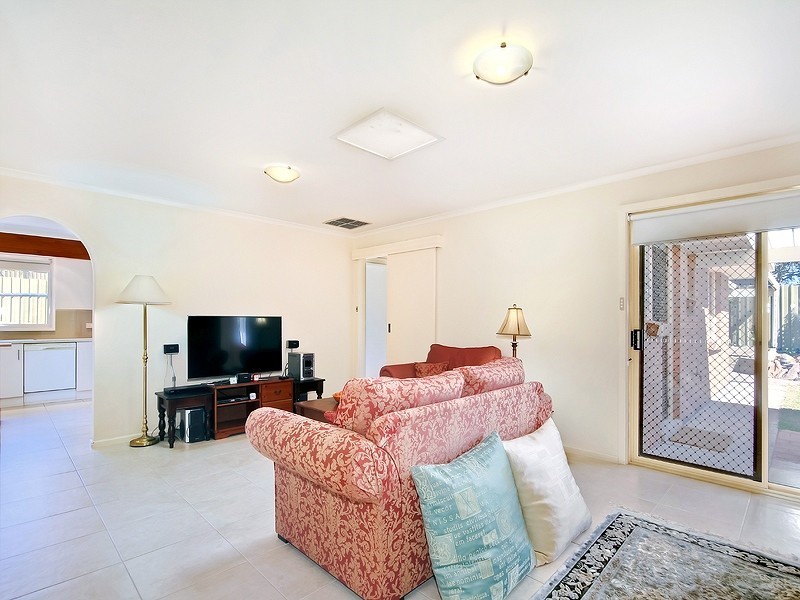 44 Caswell Drive, Hallett Cove SA 5158