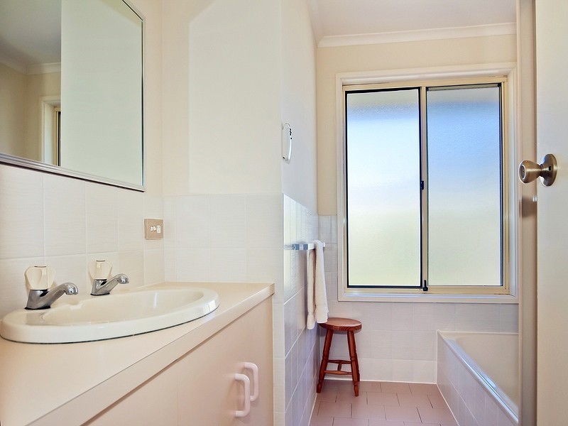 44 Caswell Drive, Hallett Cove SA 5158