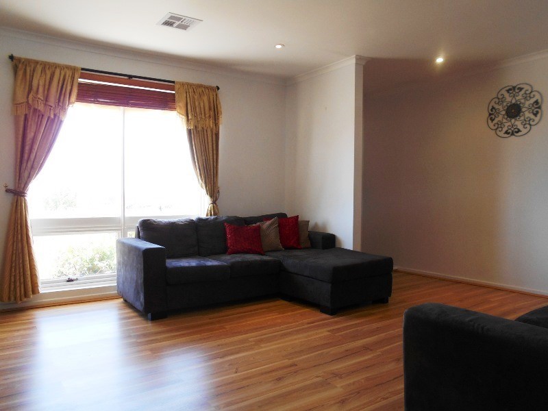 64 Capella Drive, Hallett Cove SA 5158